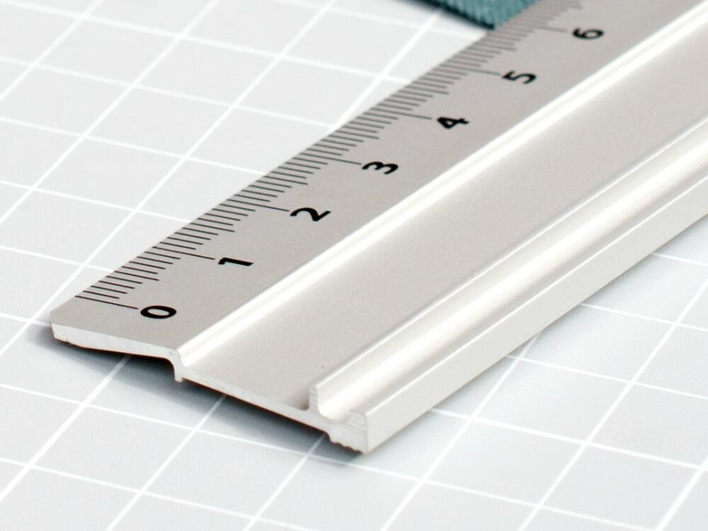 Aluminium-Lineal ohne Stahlkante    50 cm